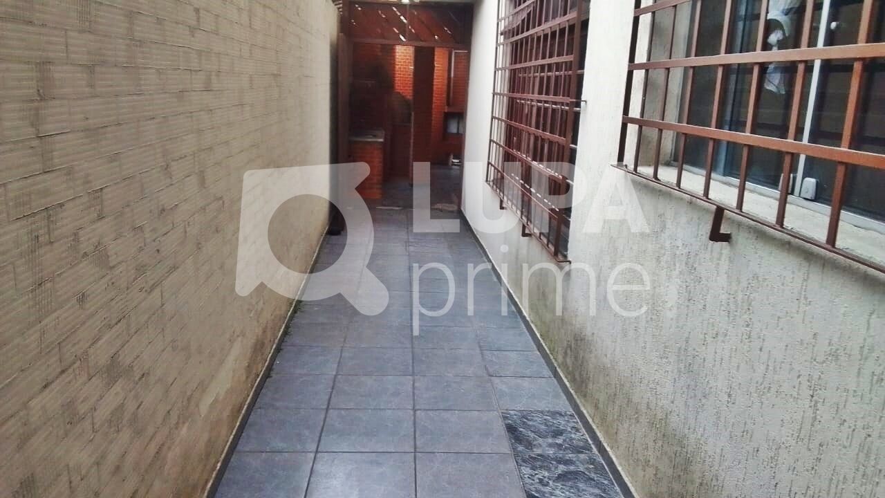 Casa, 4 quartos, 240 m² - Foto 15