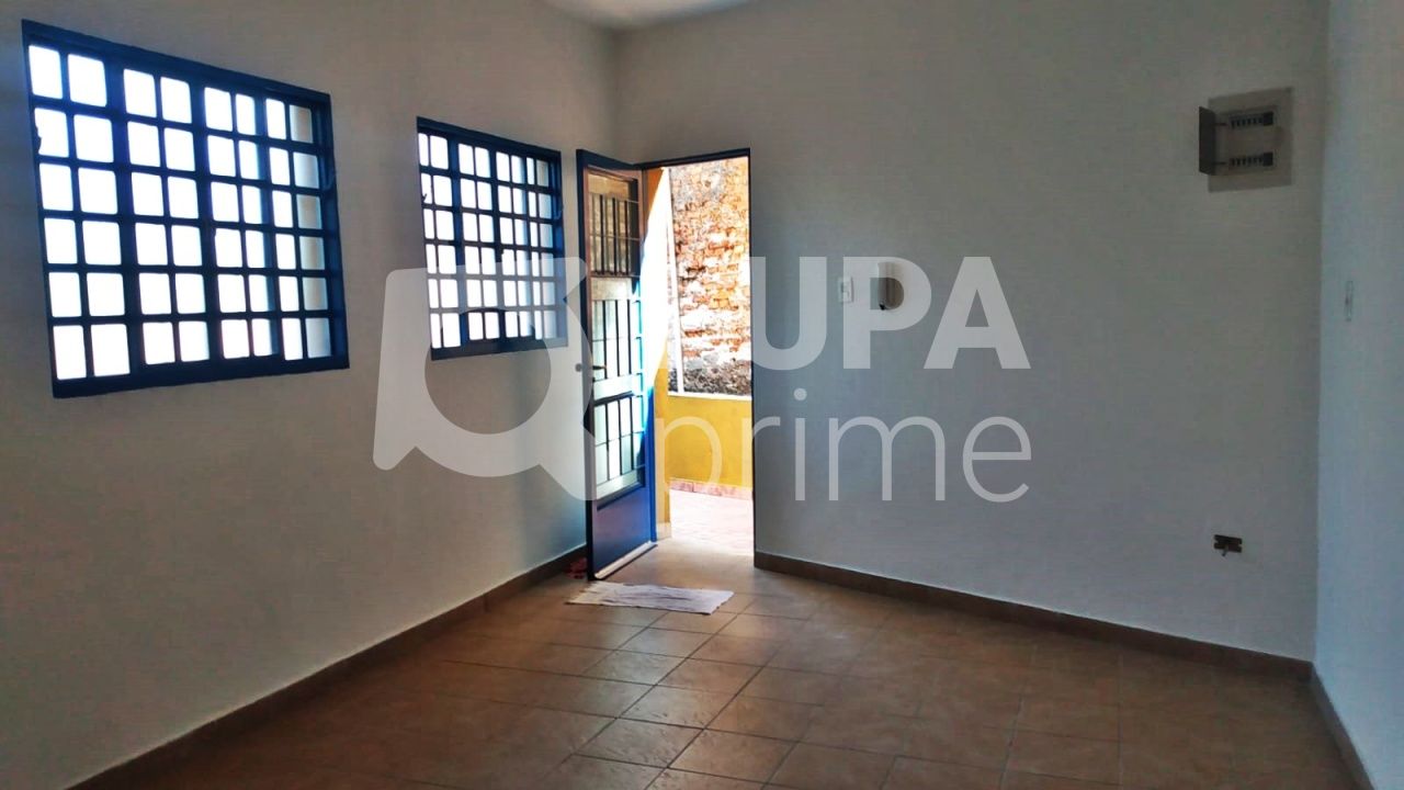 casa-terrea-venda-sao-paulo-vila-maria-3dormitorios-2vagas-61m2-LM20649