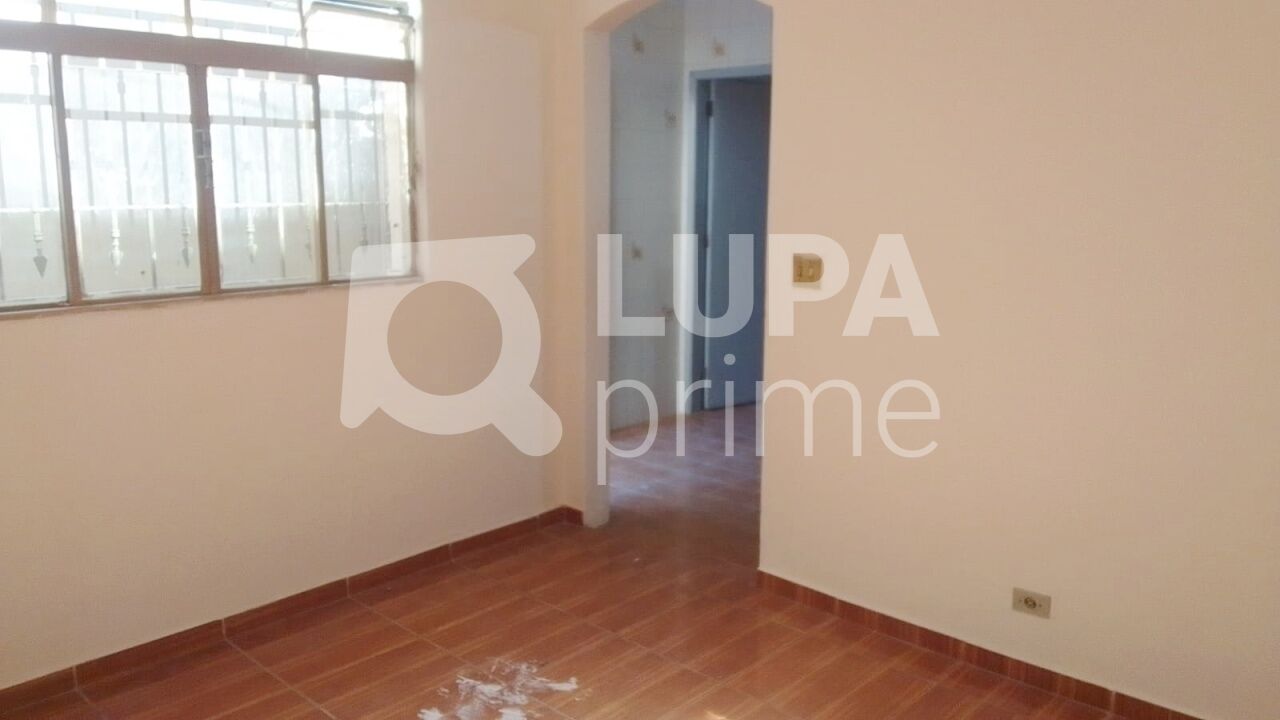 Casa, 2 quartos, 35 m² - Foto 1