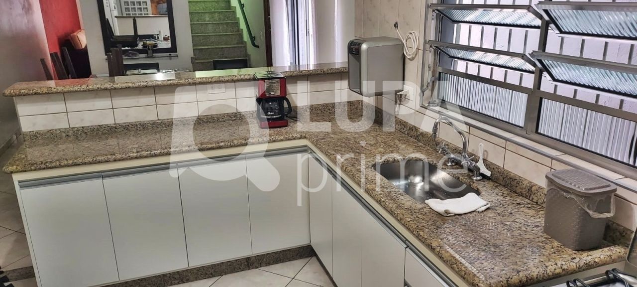 sobrado-venda-sao-paulo-vila-sabrina-3dormitorios-1suite-2vagas-150m2-LM22311