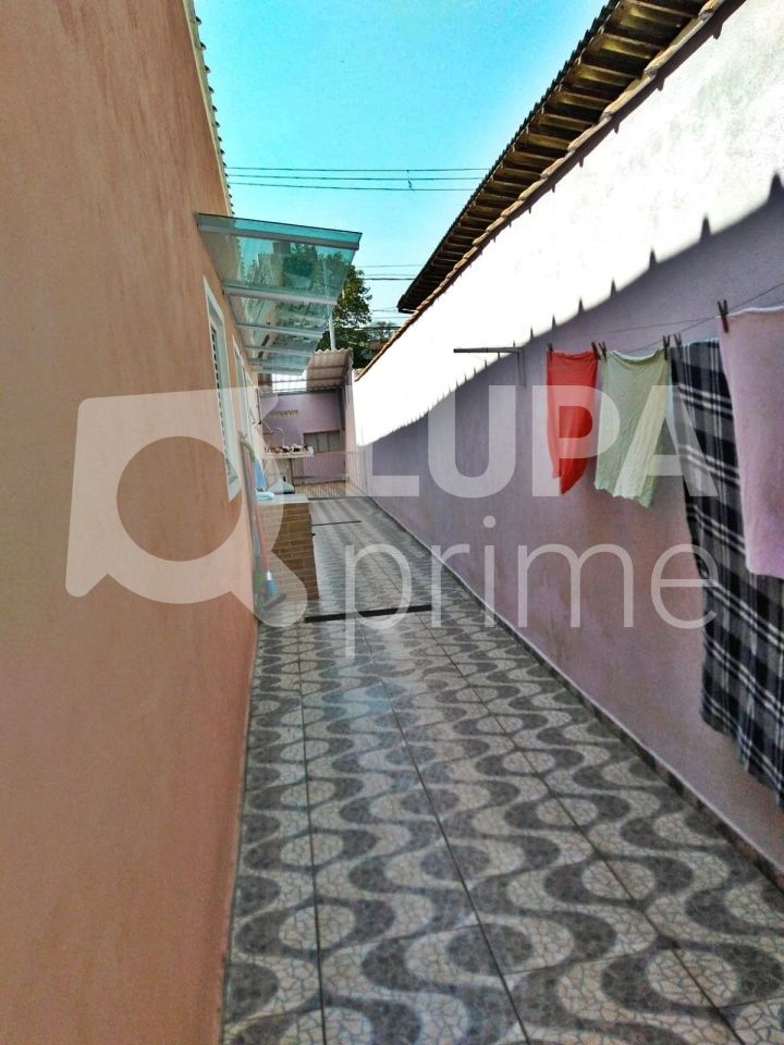 casa-terrea-venda-sao-paulo-penha-de-franca-3dormitorios-4vagas-106m2-LM22416