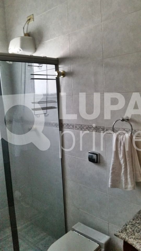 sobrado-venda-sao-paulo-vila-sabrina-3dormitorios-3suites-2vagas-174m2-LM22940