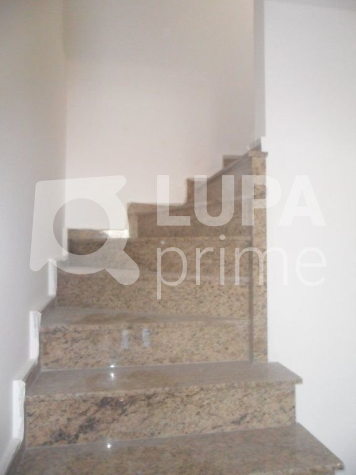 sobrado-venda-sao-paulo-vila-medeiros-3dormitorios-1suite-2vagas-90m2-LM2303