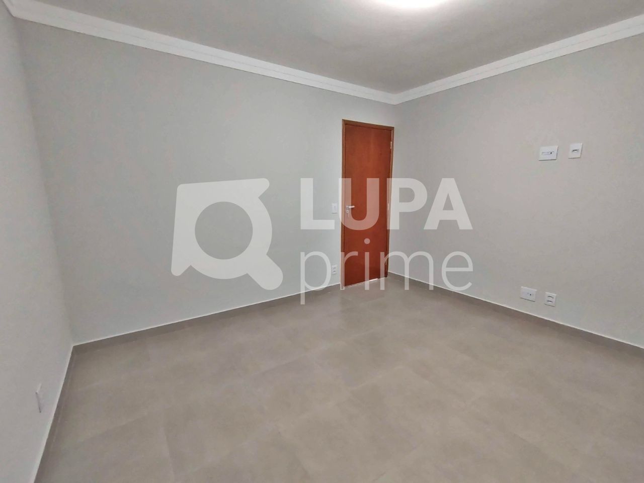 casa-terrea-venda-sao-paulo-vila-medeiros-2dormitorios-1vaga-76m2-LM23032
