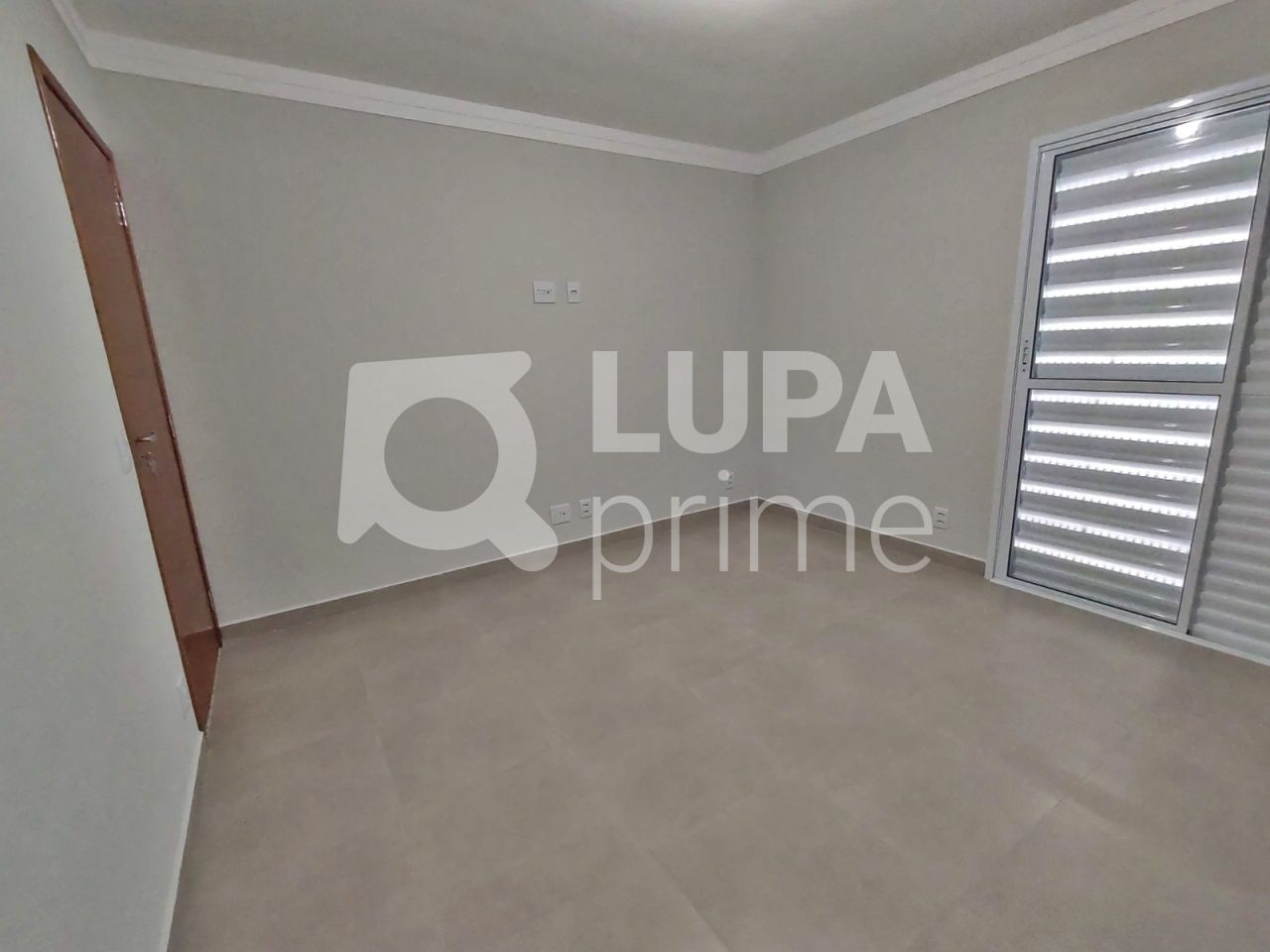 casa-terrea-venda-sao-paulo-vila-medeiros-2dormitorios-1vaga-76m2-LM23052