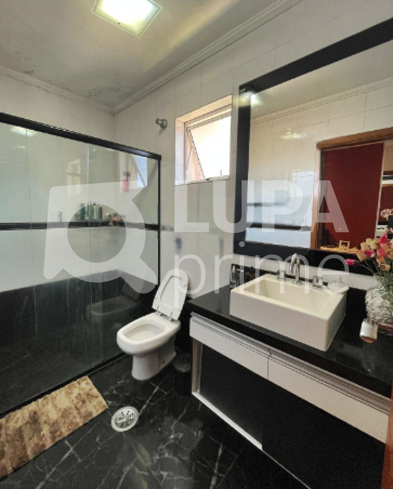 sobrado-venda-sao-paulo-vila-guilherme-5dormitorios-1suite-2vagas-166m2-LM23142
