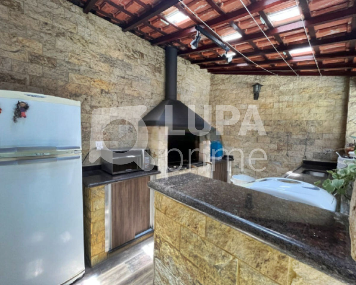 sobrado-venda-sao-paulo-vila-guilherme-5dormitorios-1suite-2vagas-166m2-LM23142