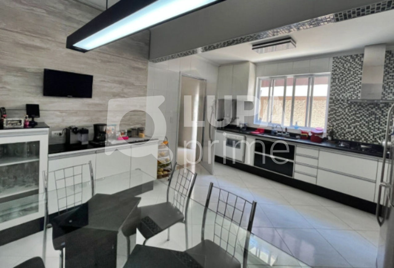 sobrado-venda-sao-paulo-vila-guilherme-5dormitorios-1suite-2vagas-166m2-LM23142