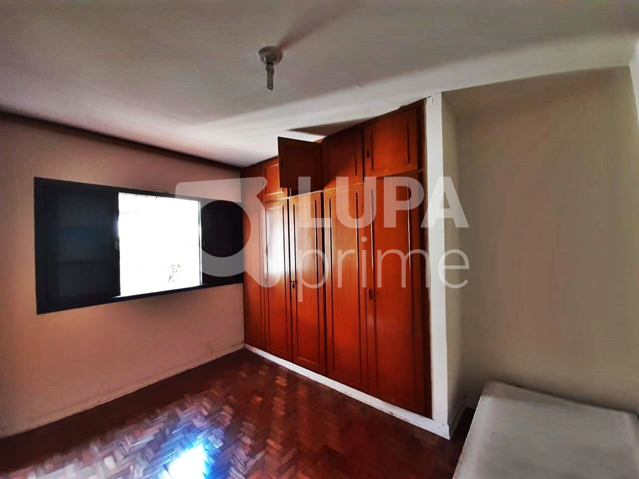 sobrado-venda-sao-paulo-vila-gustavo-4dormitorios-1suite-4vagas-219m2-LM24102