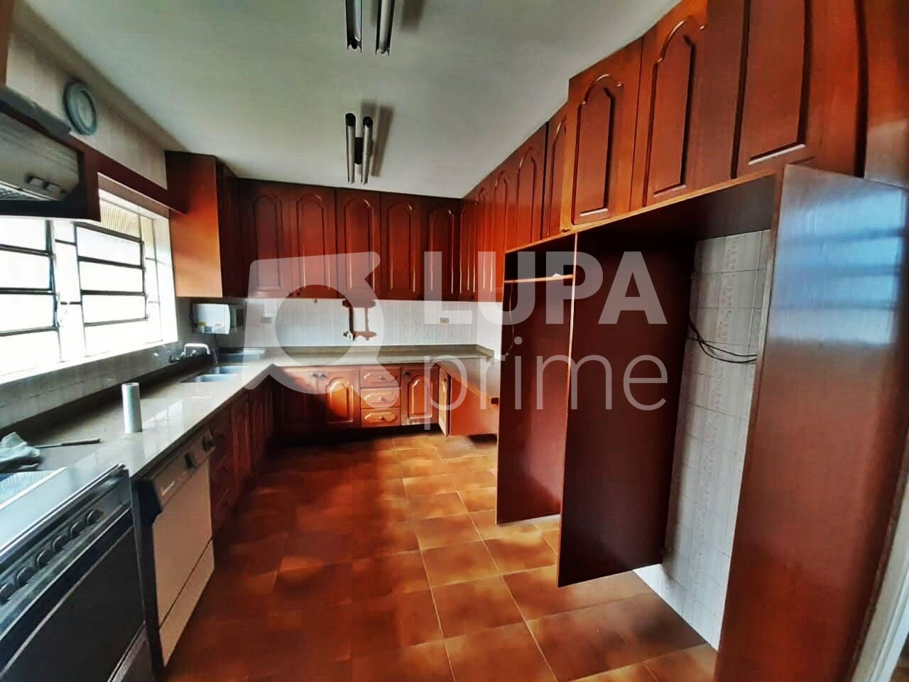 sobrado-venda-sao-paulo-vila-gustavo-4dormitorios-1suite-4vagas-219m2-LM24102