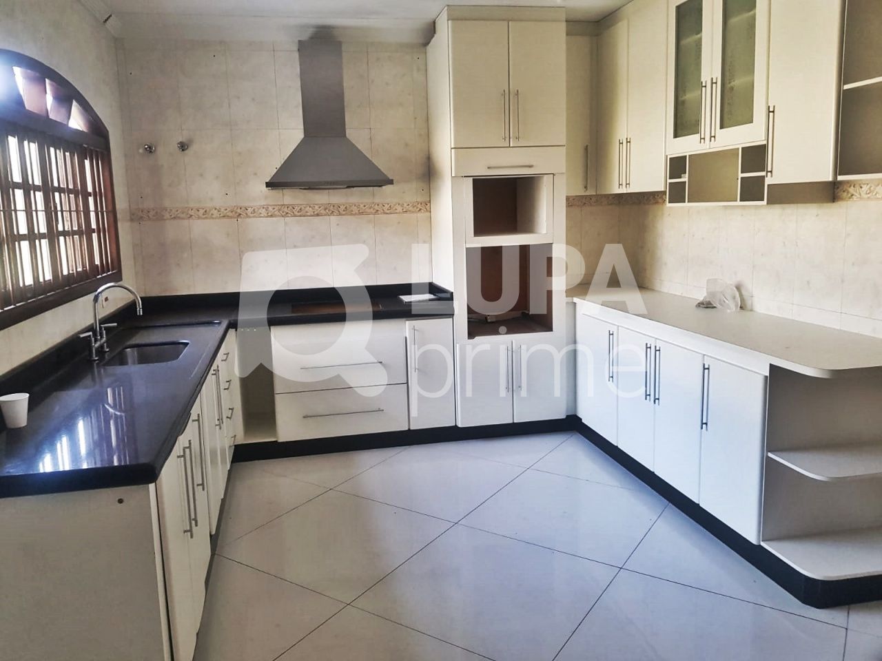 sobrado-venda-sao-paulo-vila-sabrina-6dormitorios-1suite-4vagas-600m2-LM24524