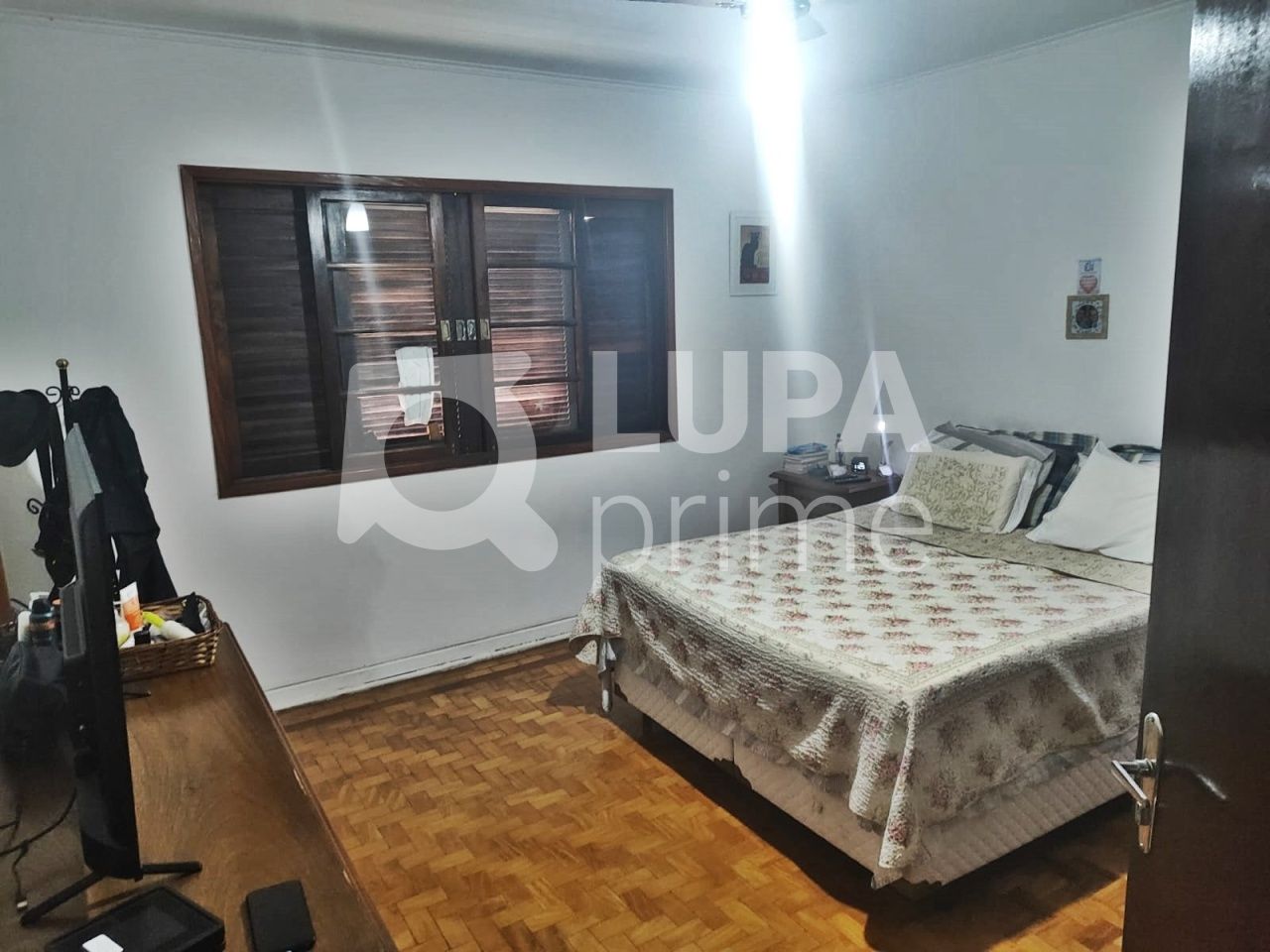 casa-terrea-venda-sao-paulo-vila-maria-alta-3dormitorios-1suite-12vagas-174m2-LM24933