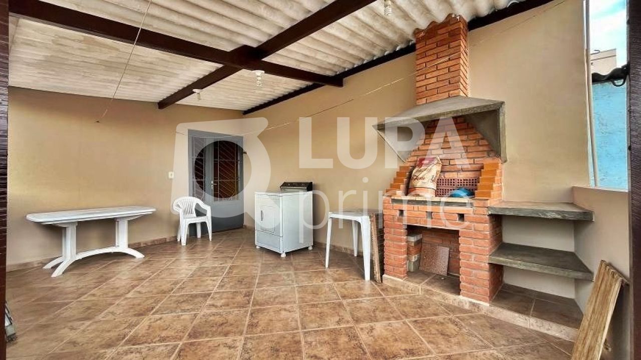 casa-terrea-venda-sao-paulo-tucuruvi-4dormitorios-2suites-5vagas-225m2-LM25341