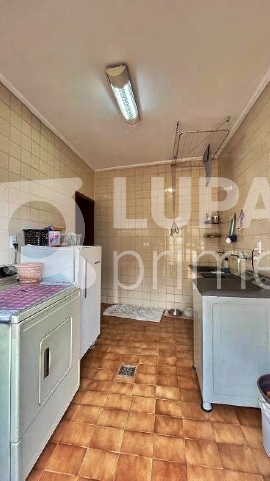 casa-terrea-venda-sao-paulo-tucuruvi-4dormitorios-2suites-5vagas-225m2-LM25341