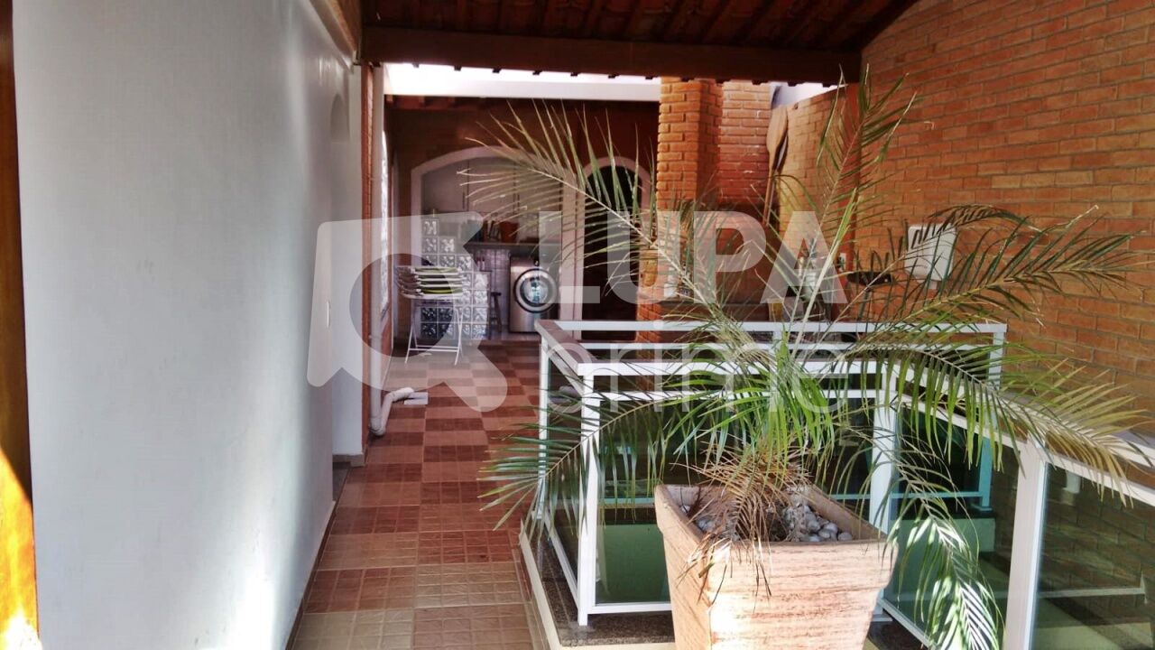 sobrado-venda-sao-paulo-parada-inglesa-3dormitorios-1suite-3vagas-210m2-LM25605