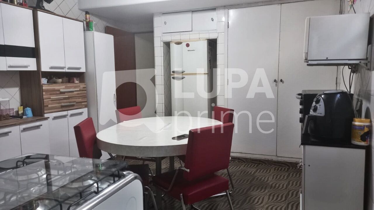 sobrado-venda-sao-paulo-parque-novo-mundo-4dormitorios-2suites-1vaga-160m2-LM25848
