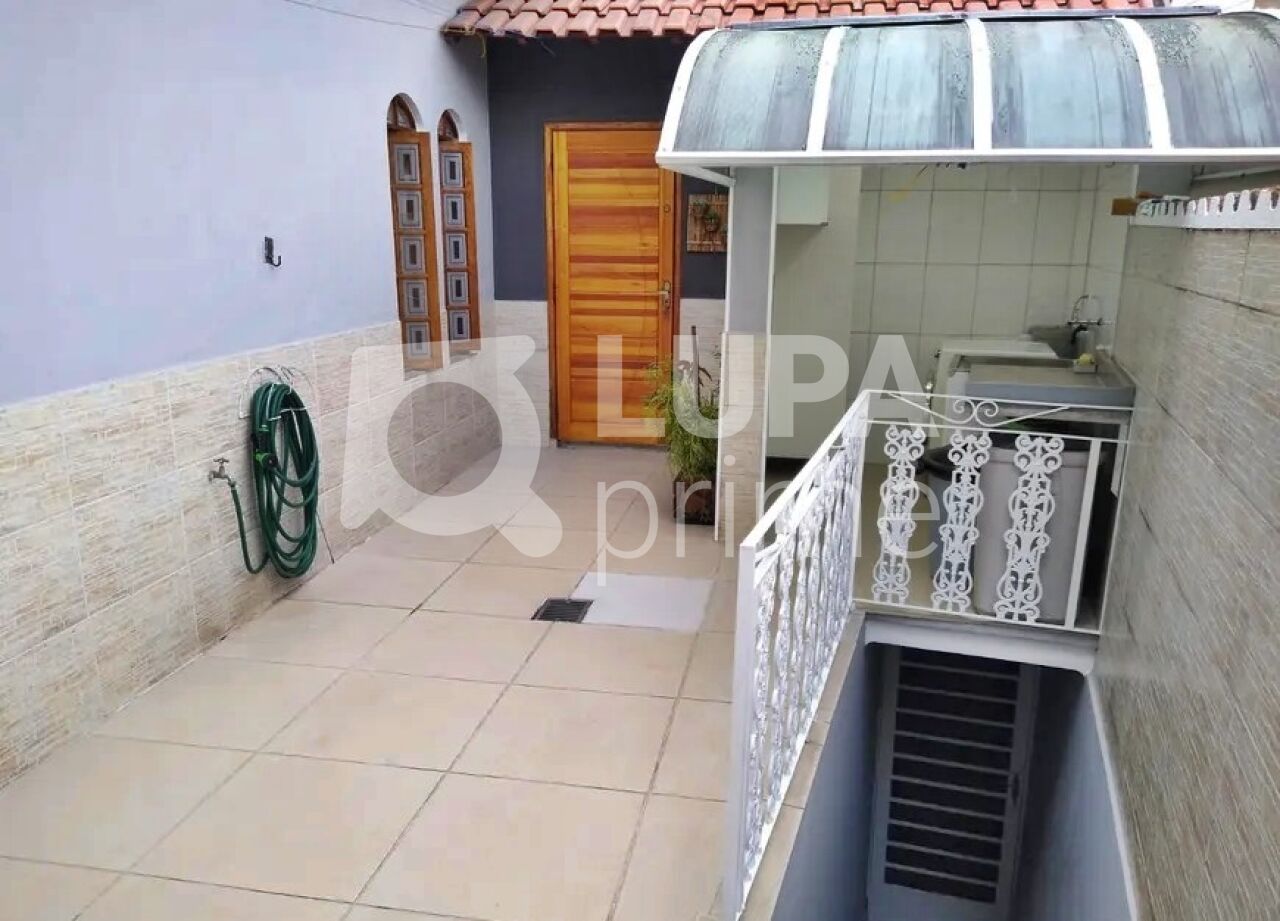 sobrado-venda-sao-paulo-vila-gustavo-3dormitorios-2suites-2vagas-200m2-LM26075