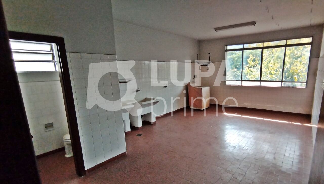 casa-terrea-venda-sao-paulo-jardim-sao-bento-2dormitorios-3vagas-254m2-LM26348