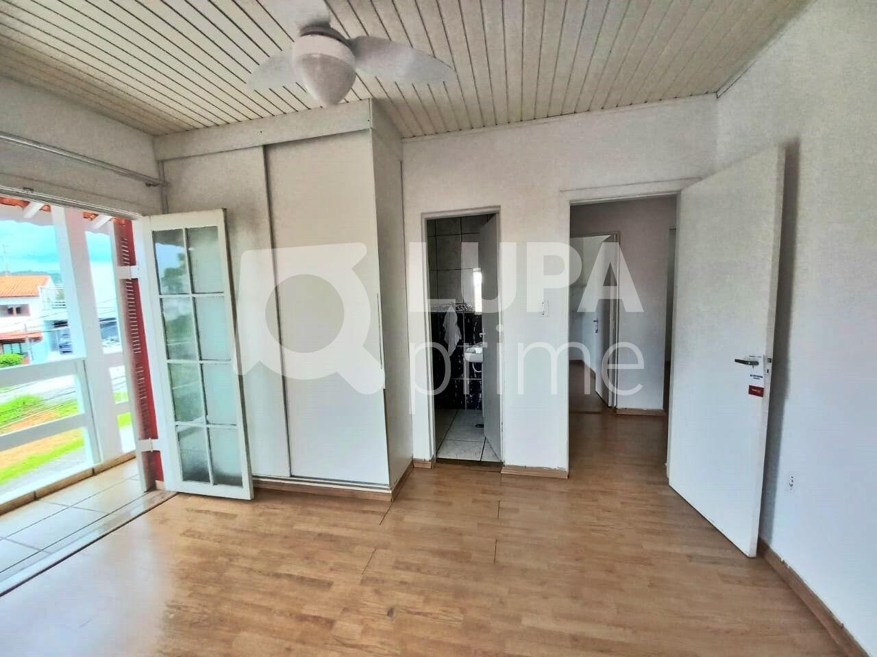 condominio-venda-mogi-das-cruzes-arua-4dormitorios-2suites-4vagas-205m2-LM26355