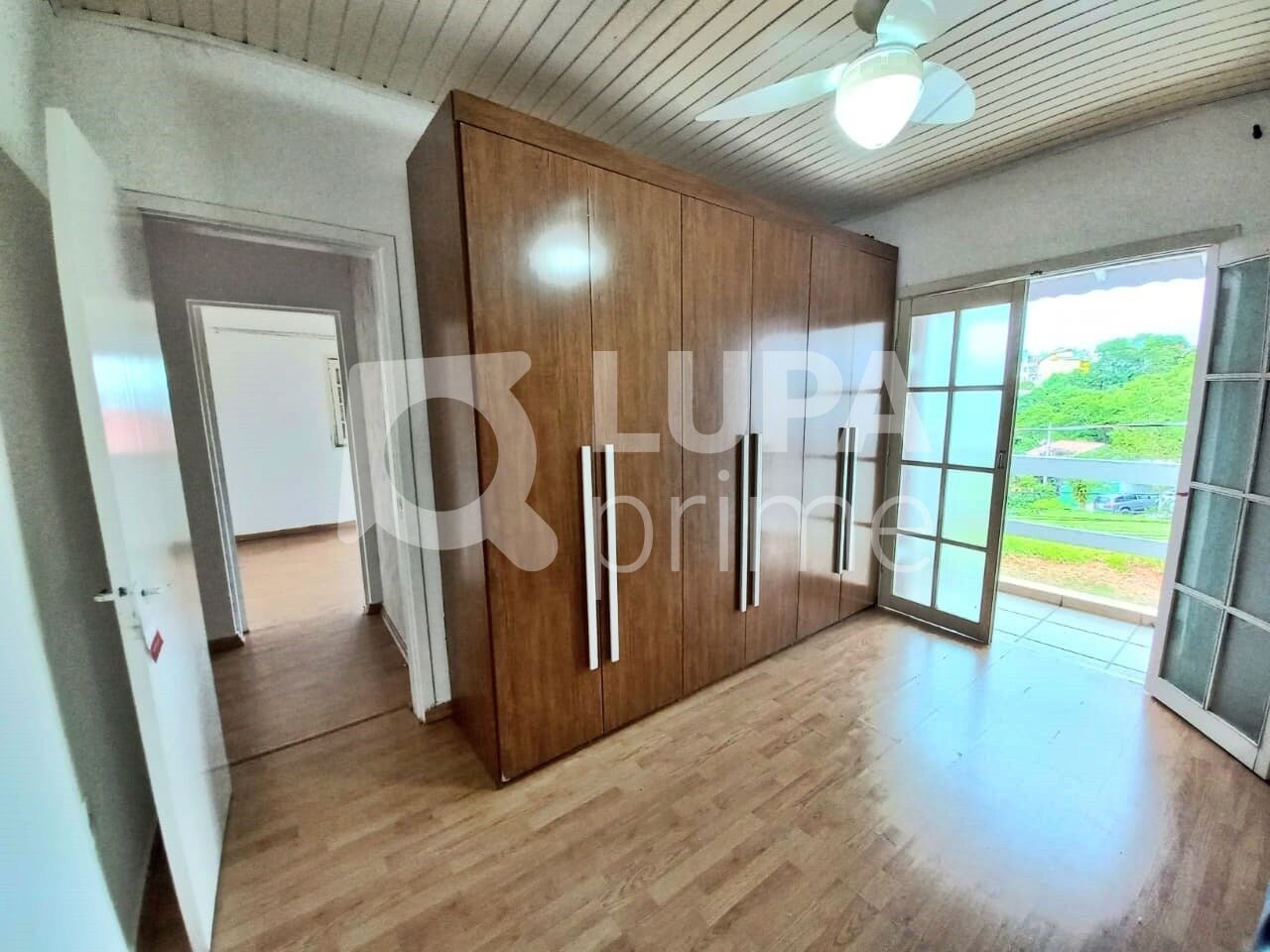 condominio-venda-mogi-das-cruzes-arua-4dormitorios-2suites-4vagas-205m2-LM26355
