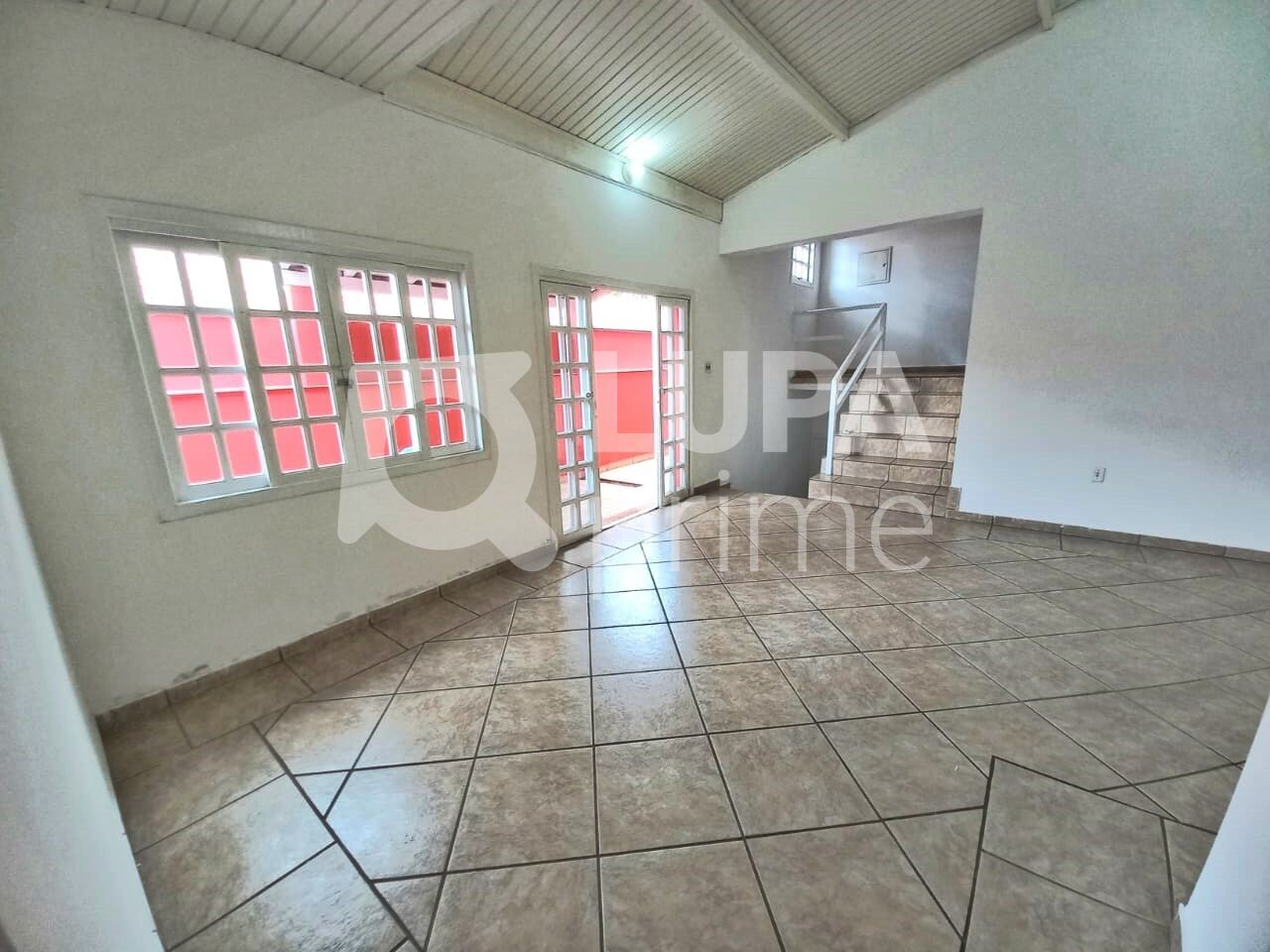 condominio-venda-mogi-das-cruzes-arua-4dormitorios-2suites-4vagas-205m2-LM26355