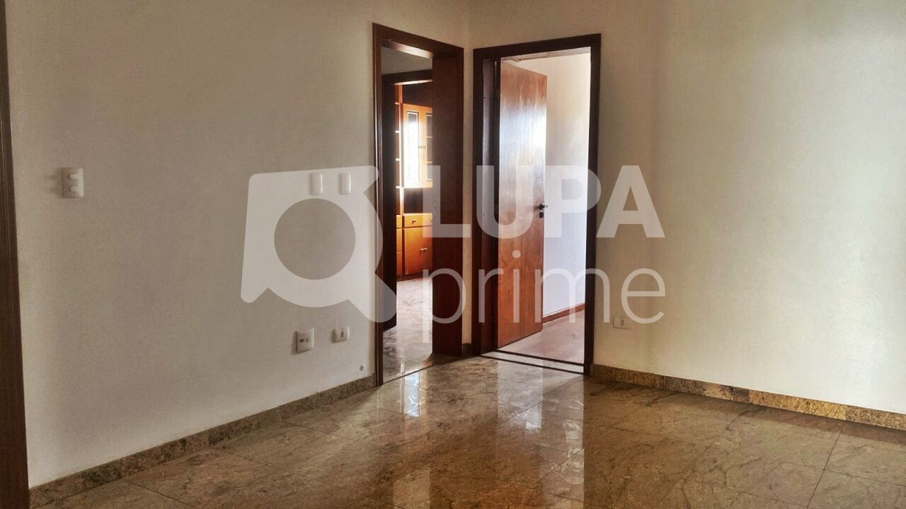 apartamento-venda-sao-paulo-agua-fria-4dormitorios-3suites-4vagas-253m2-LM26617