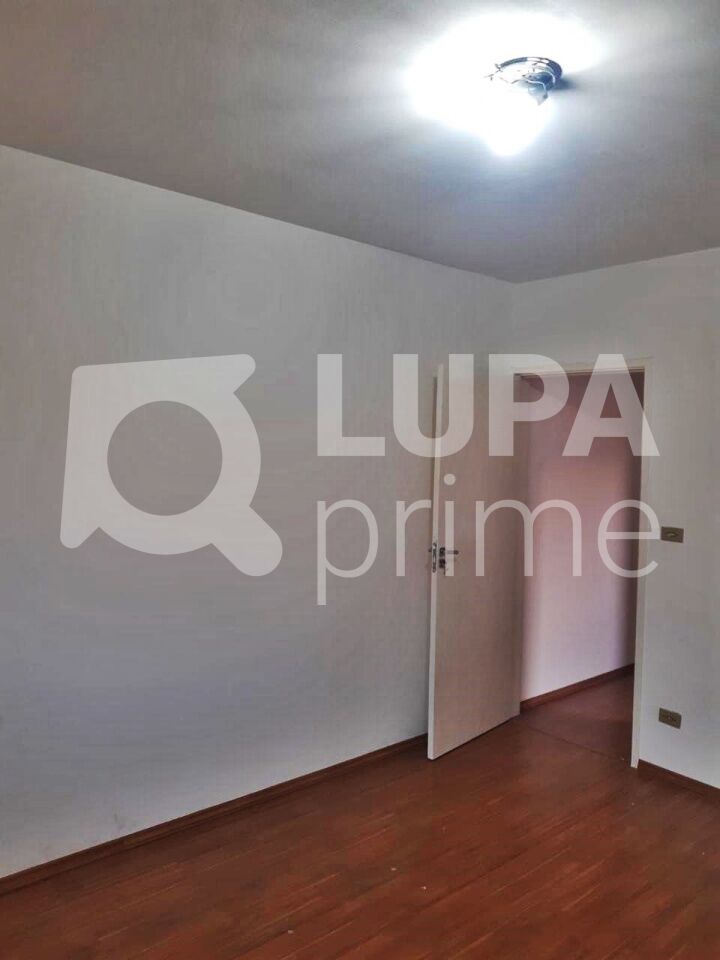 sobrado-venda-sao-paulo-vila-guilherme-3dormitorios-2suites-6vagas-224m2-LM26622