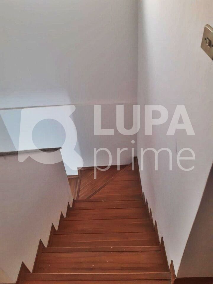 sobrado-venda-sao-paulo-vila-guilherme-3dormitorios-2suites-6vagas-224m2-LM26622