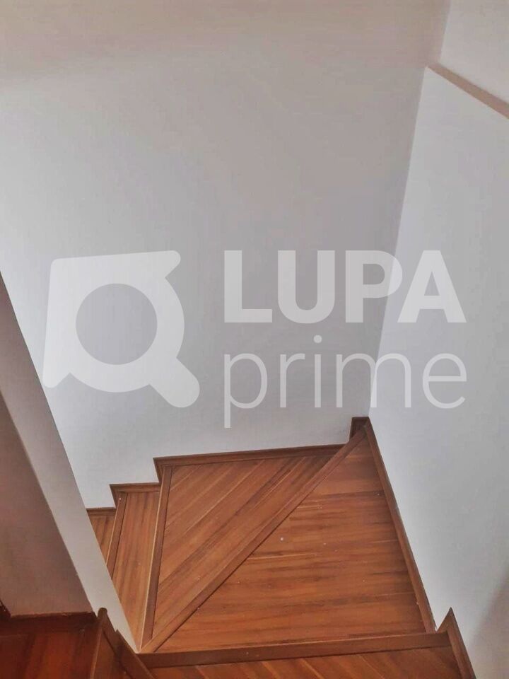 sobrado-venda-sao-paulo-vila-guilherme-3dormitorios-2suites-6vagas-224m2-LM26622
