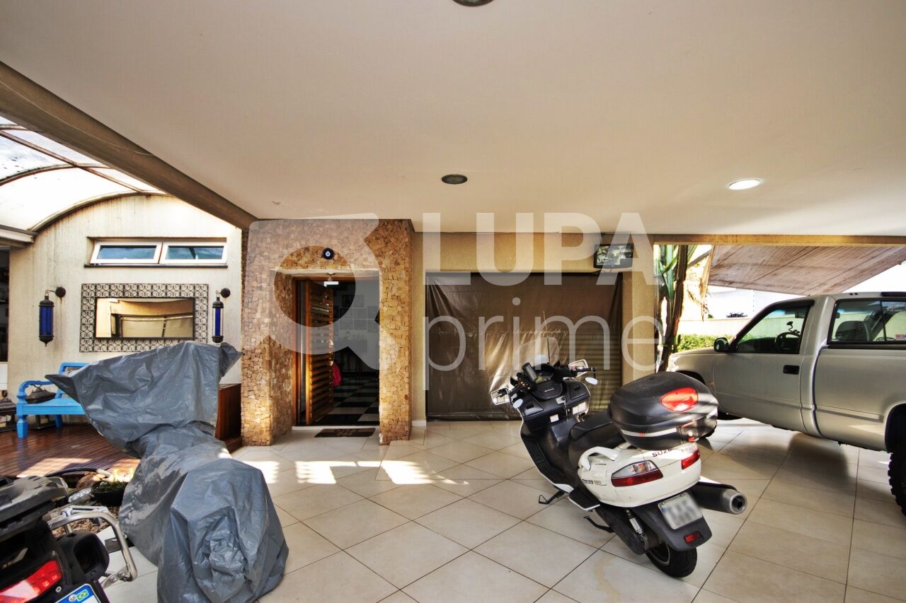 casa-terrea-venda-sao-paulo-tremembe-3dormitorios-3suites-8vagas-679m2-LM27100