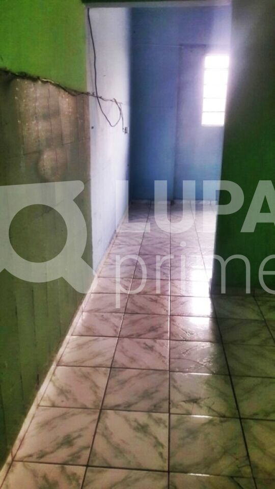 Casa, 1 quarto, 30 m² - Foto 2