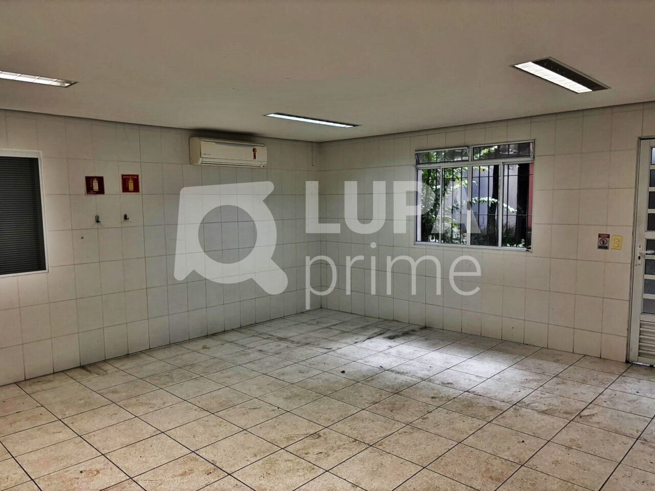 galpao-venda-sao-paulo-cambuci-805m2-LM30558