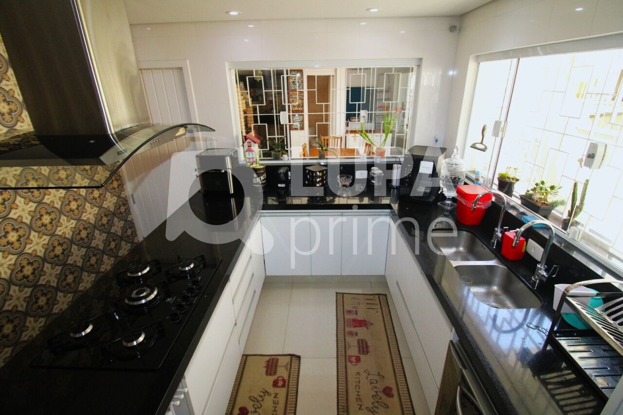 sobrado-venda-sao-paulo-parada-inglesa-2dormitorios-1suite-2vagas-120m2-LM30838