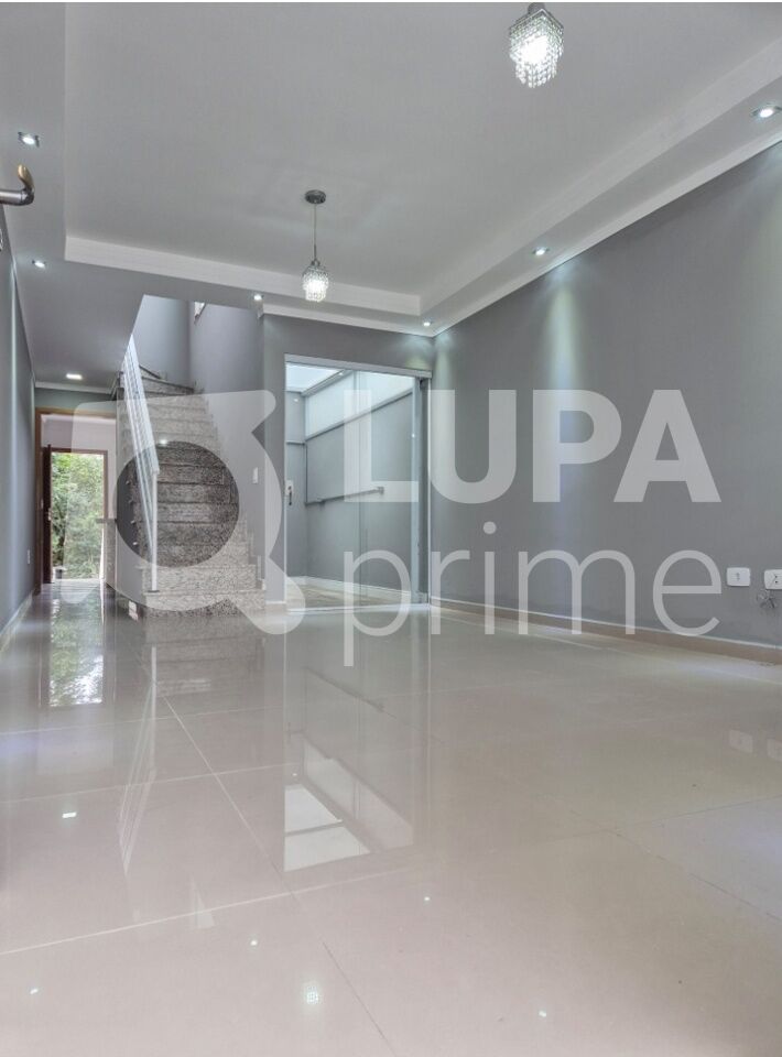 sobrado-venda-sao-paulo-vila-pedra-branca-3dormitorios-1suite-2vagas-110m2-LM30840