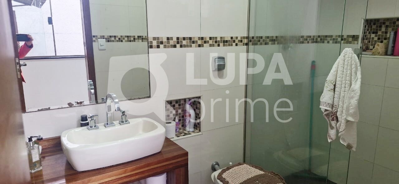 casa-terrea-venda-sao-paulo-jardim-japao-3dormitorios-1suite-2vagas-70m2-LM30895