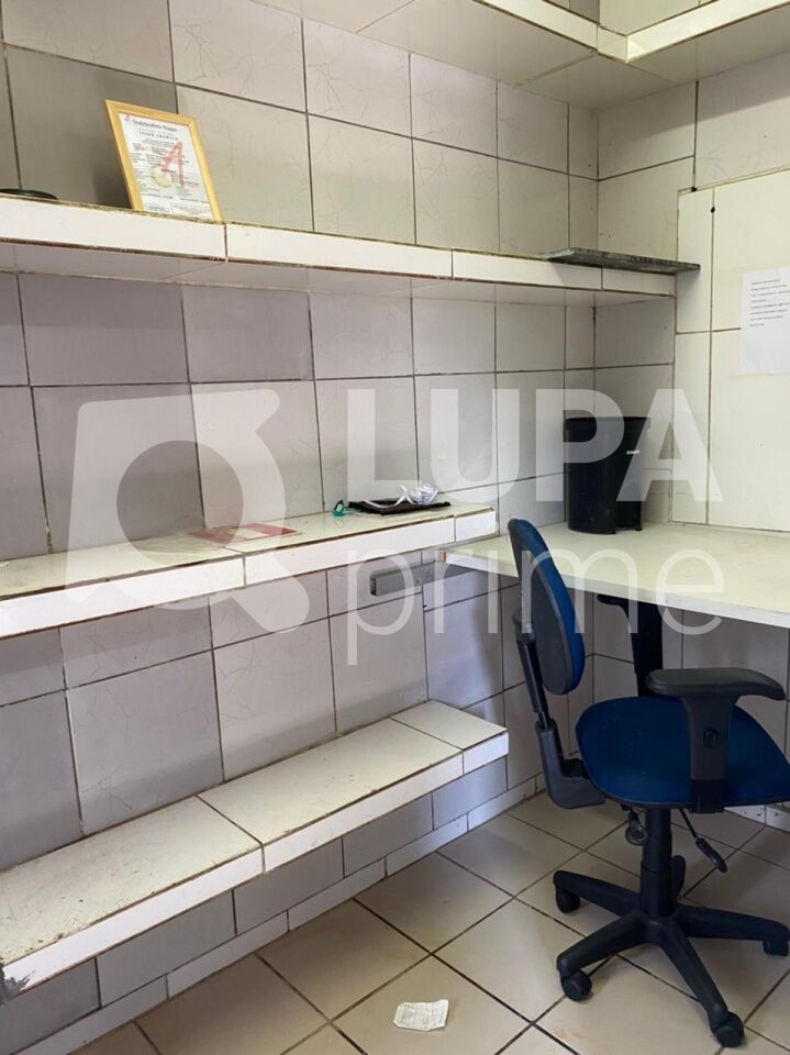Loja-Salão, 80 m² - Foto 1