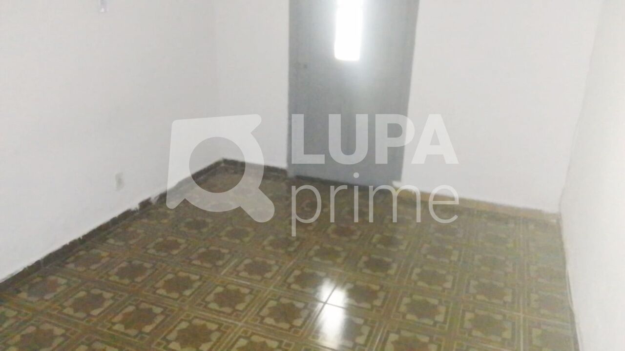 Casa, 3 quartos, 70 m² - Foto 2