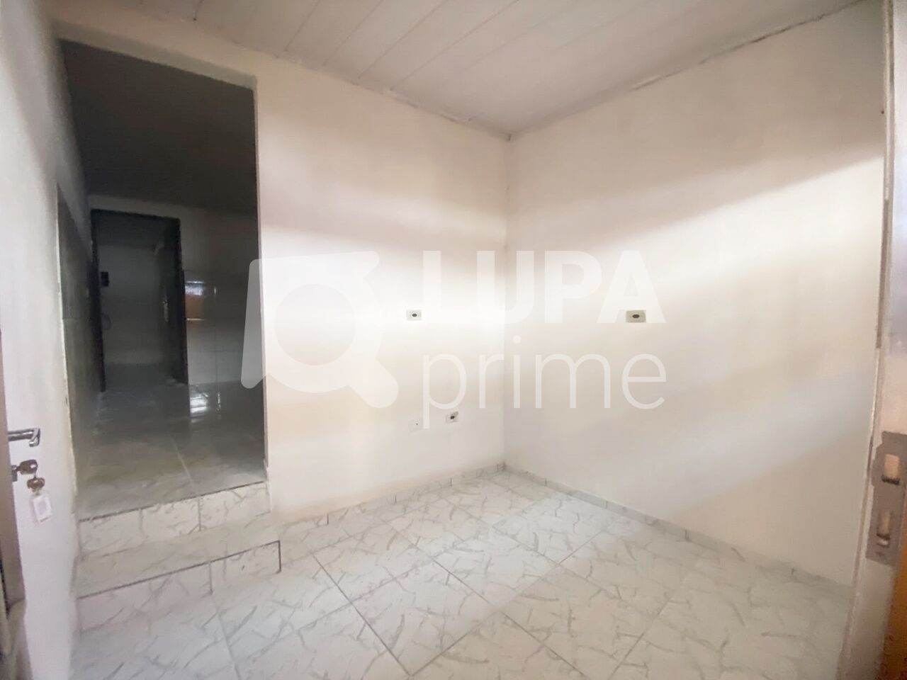 Casa, 1 quarto, 40 m² - Foto 1