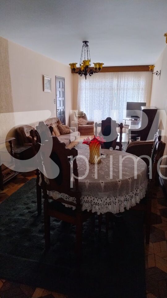 Casa, 5 quartos, 147 m² - Foto 2