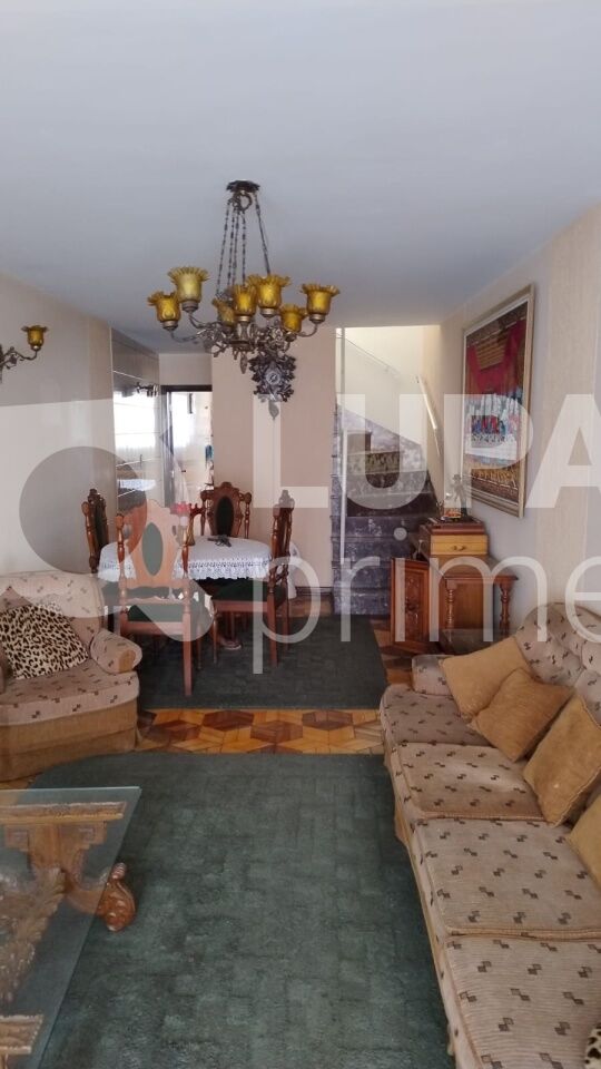 Casa, 5 quartos, 147 m² - Foto 1