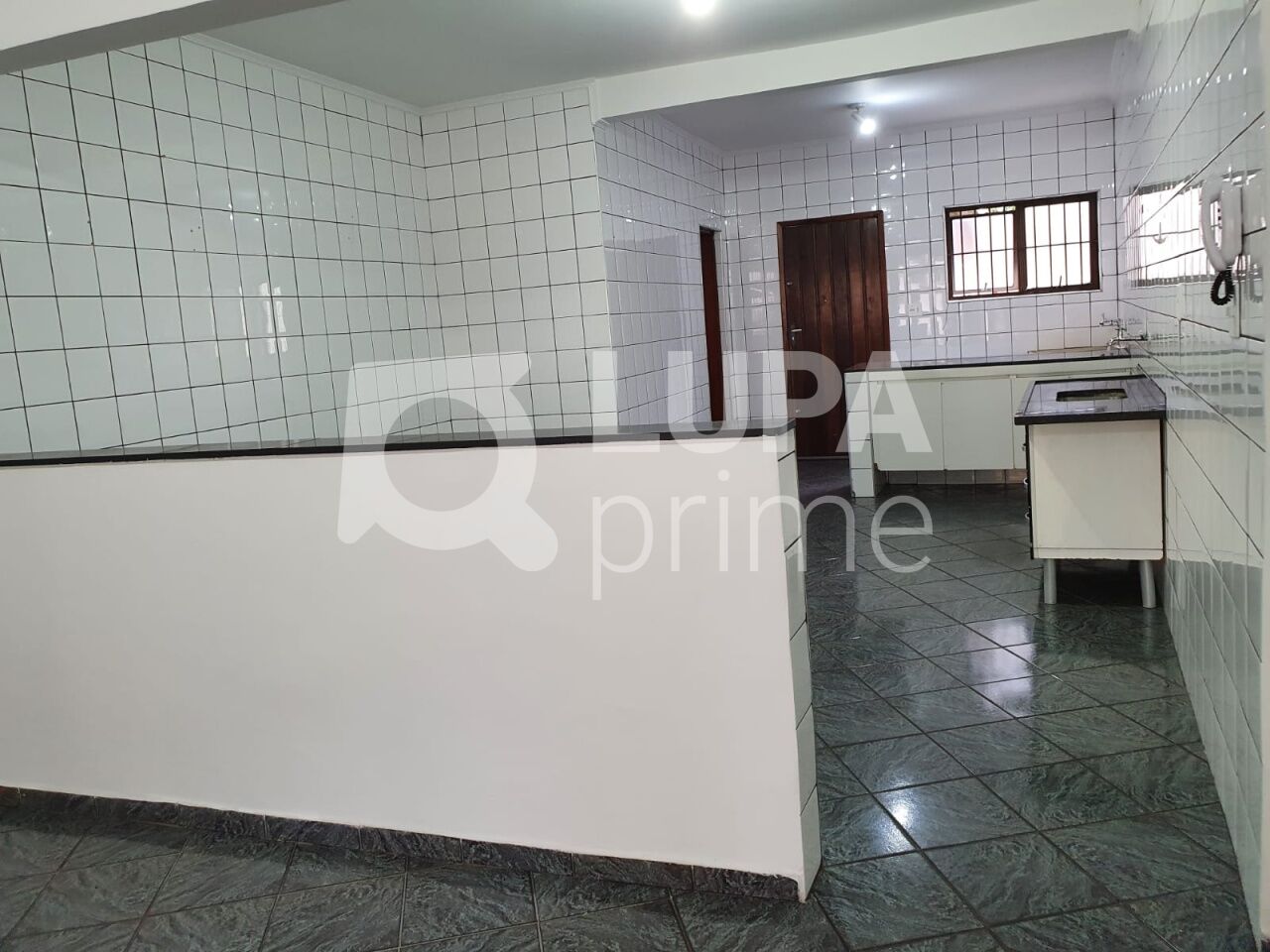 Casa, 4 quartos, 260 m² - Foto 2