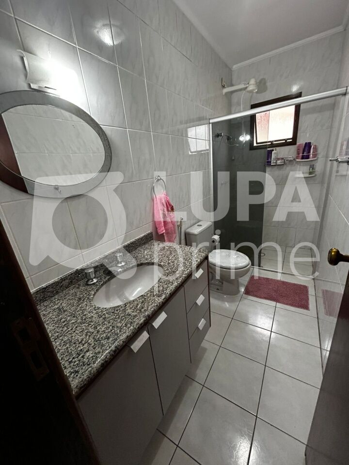 Casa, 3 quartos, 200 m² - Foto 31