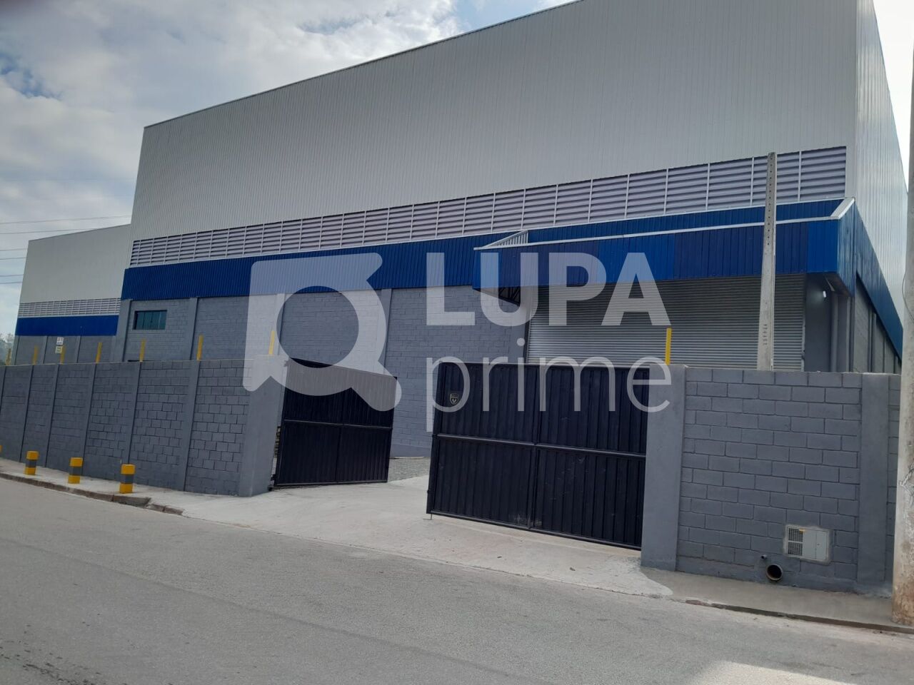 Depósito-Galpão, 2180 m² - Foto 1