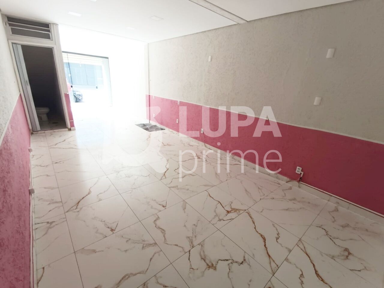 Loja-Salão, 70 m² - Foto 1