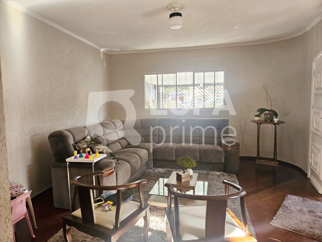 Casa, 4 quartos, 198 m² - Foto 1