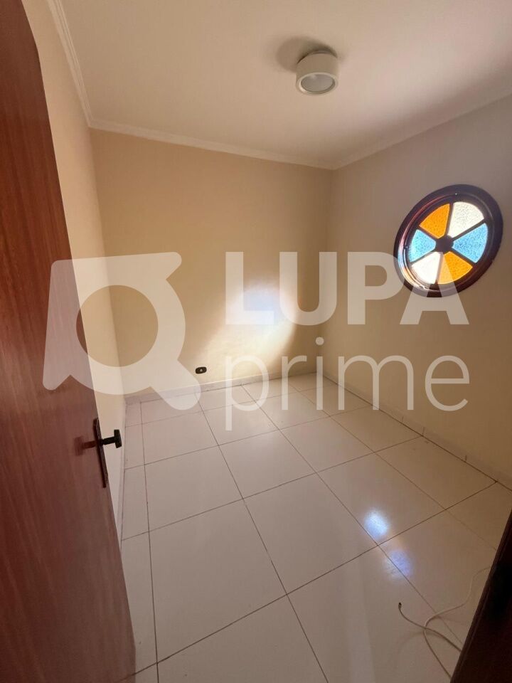 Casa, 5 quartos, 266 m² - Foto 8
