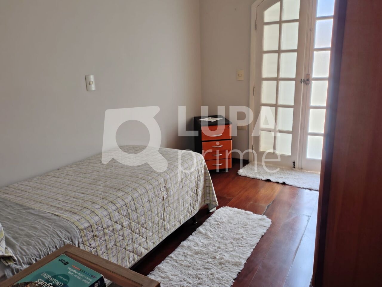 Casa, 3 quartos, 240 m² - Foto 8