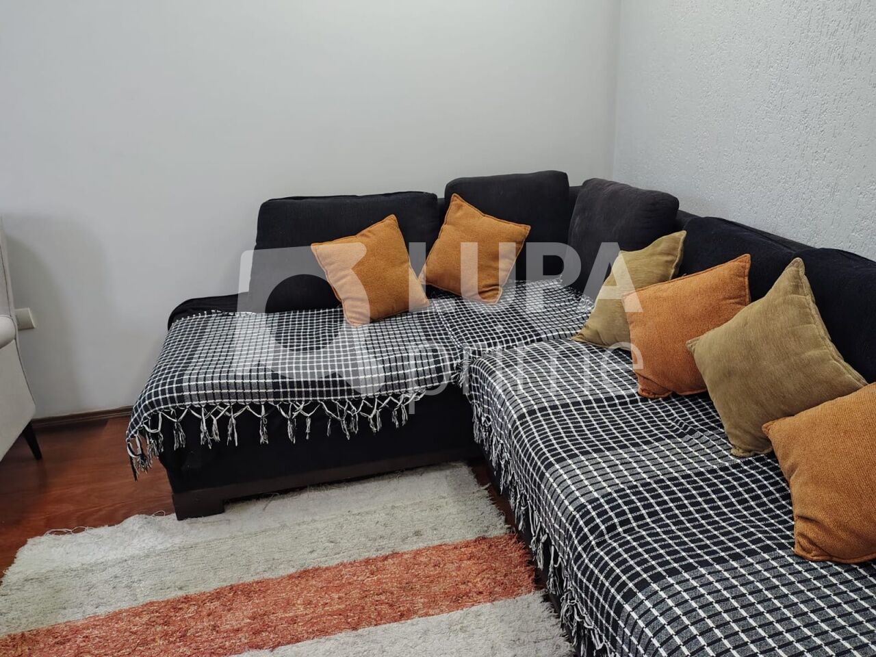 Casa, 3 quartos, 240 m² - Foto 1