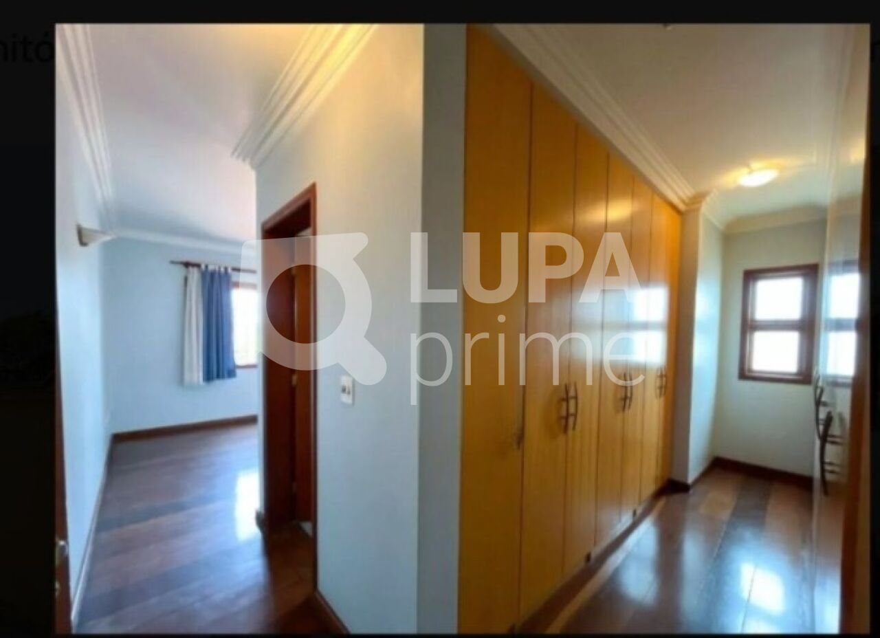 Casa, 3 quartos, 350 m² - Foto 8