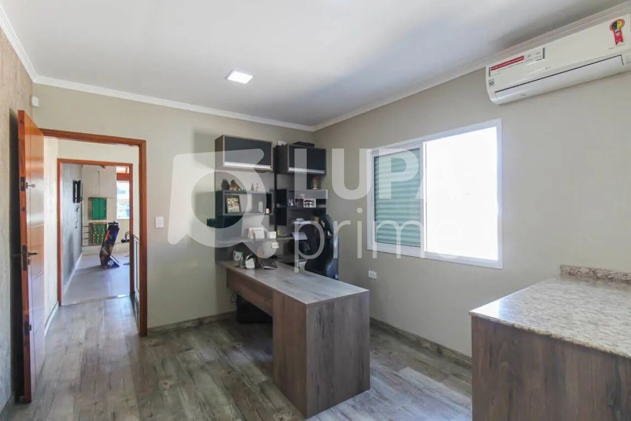 Casa, 6 quartos, 182 m² - Foto 22